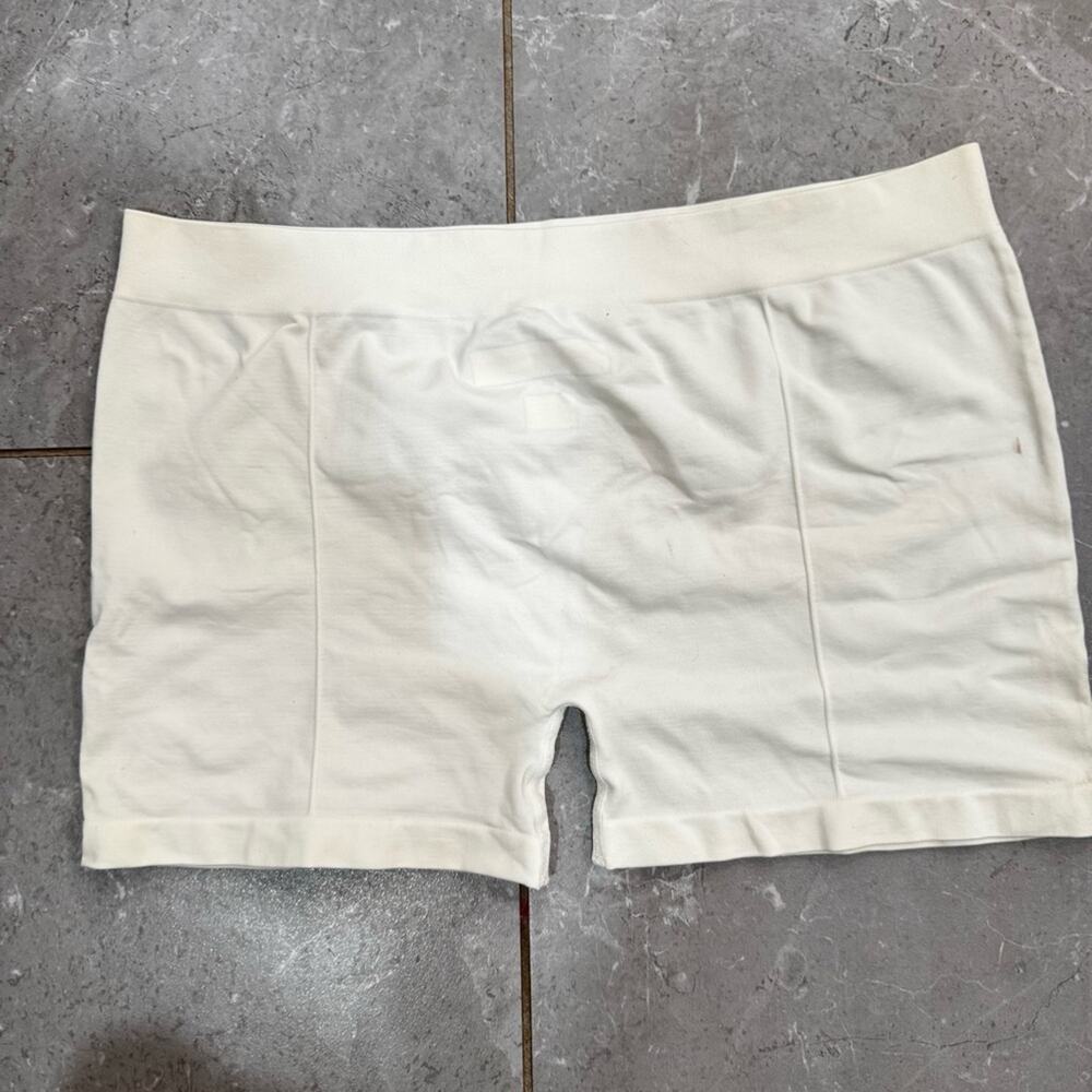 Women's Barely Bolle' white tennis shorts, size L - Picture 5 of 6